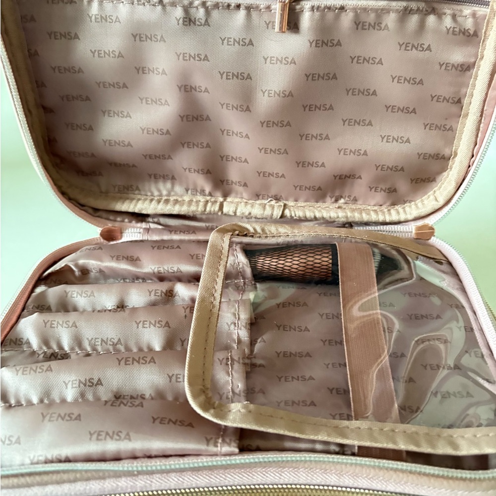 YENSA Pink Dual-Compartment Makeup Bag & Silicone Brush Cleaner Set | NWOT - Picture 4 of 9